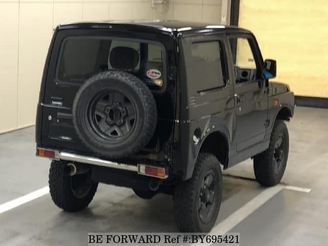 1998 Suzuki Jimny JDM car for sale — photo 2 of 6