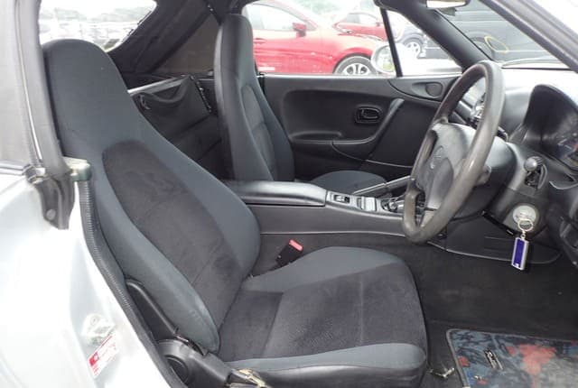 1998 Mazda Roadster (Eunos Roadster / MX-5) JDM car for sale — photo 25 of 25