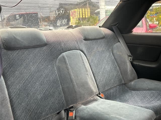 1992 Nissan Skyline JDM car for sale — photo 18 of 24