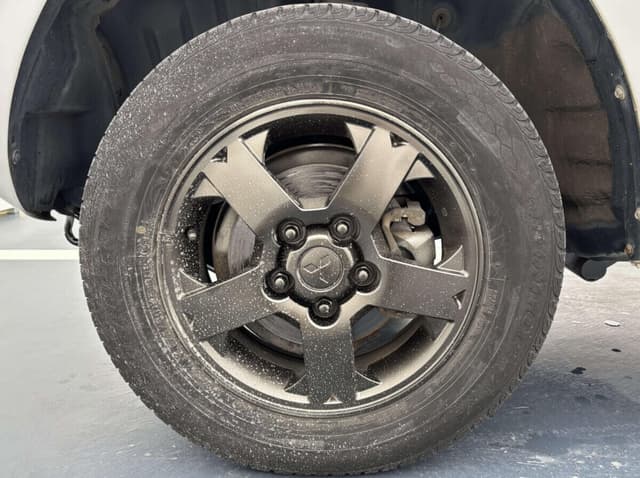 2001 Mitsubishi Pajero Mini JDM car for sale — photo 24 of 25