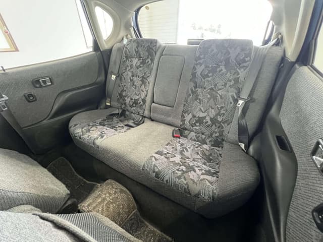 1998 Daihatsu JDM car for sale — photo 19 of 25
