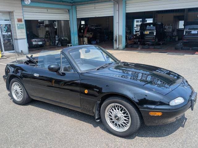 1994 Mazda Roadster (Eunos Roadster / MX-5) JDM car for sale — photo 19 of 20