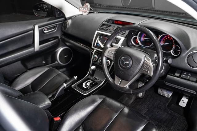 2008 Mazda Atenza JDM car for sale — photo 13 of 16