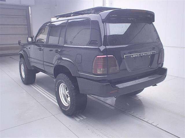 2000 Toyota Land Cruiser JDM car for sale — photo 11 of 11