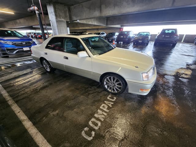 1999 Toyota Crown JDM car for sale — photo 17 of 24