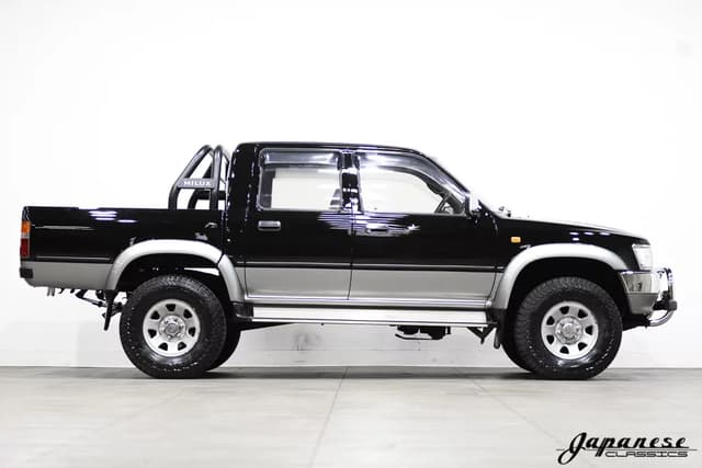 1996 Toyota Hilux JDM car for sale — photo 5 of 25