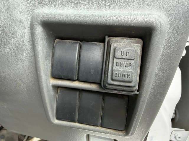 2000 Suzuki Carry JDM car for sale — photo 24 of 25