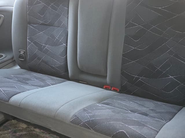 2000 Toyota Estima JDM car for sale — photo 8 of 25