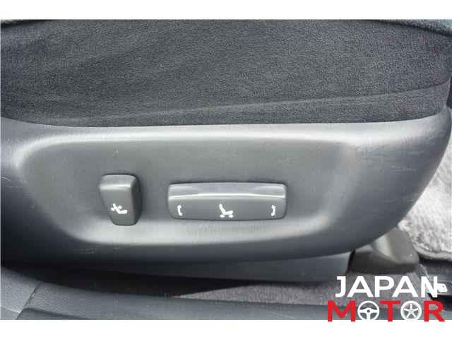 2001 Toyota Mark II JDM car for sale — photo 12 of 16