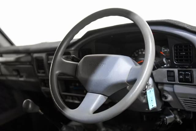 1995 Toyota Land Cruiser Prado JDM car for sale — photo 13 of 25