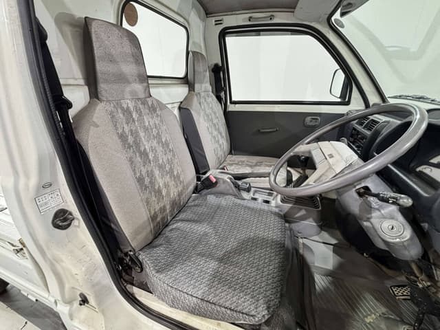 1996 Mitsubishi Minicab JDM car for sale — photo 9 of 25