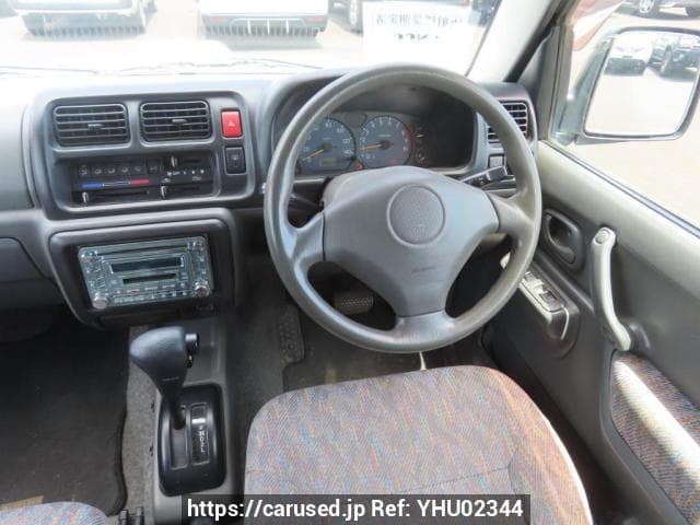 2001 Suzuki Jimny JDM car for sale — photo 22 of 25