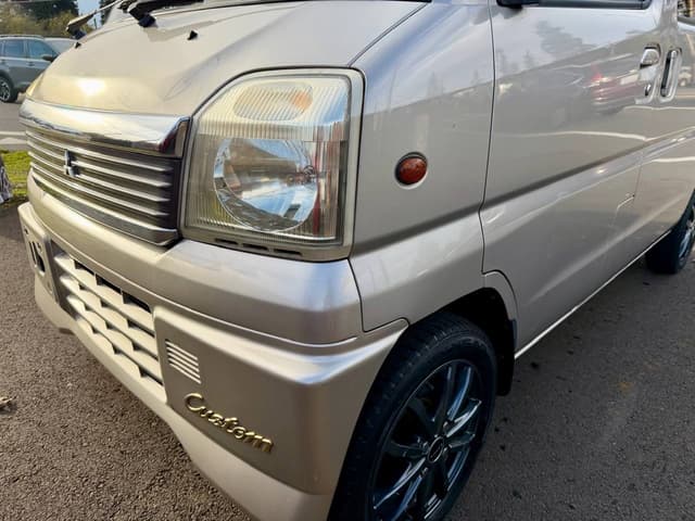 2000 Mitsubishi Town Box JDM car for sale — photo 11 of 25