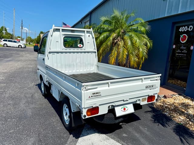 1998 Mitsubishi Minicab JDM car for sale — photo 7 of 16