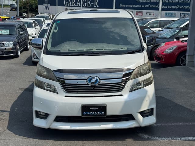 2011 Toyota Vellfire JDM car for sale — photo 7 of 25
