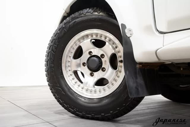 1999 Suzuki Jimny JDM car for sale — photo 25 of 25
