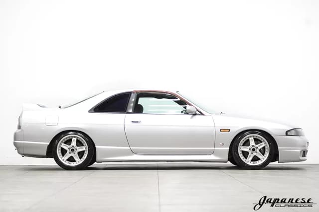 1995 Nissan Skyline JDM car for sale — photo 5 of 25