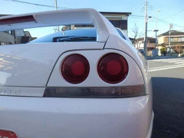 1996 Nissan Skyline JDM car for sale — photo 18 of 25