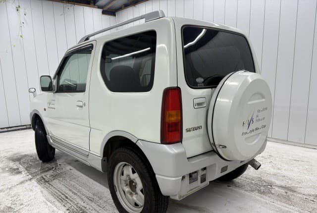 2001 Suzuki Jimny JDM car for sale — photo 2 of 25