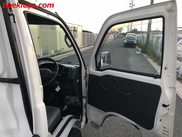 2000 Daihatsu Hijet JDM car for sale — photo 12 of 22