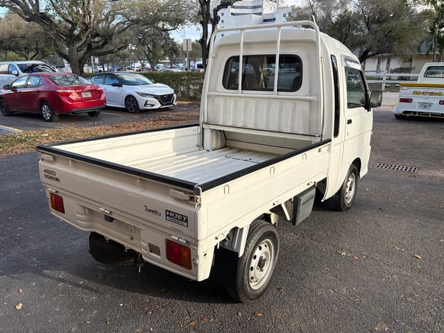 2000 Daihatsu Hijet JDM car for sale — photo 15 of 17