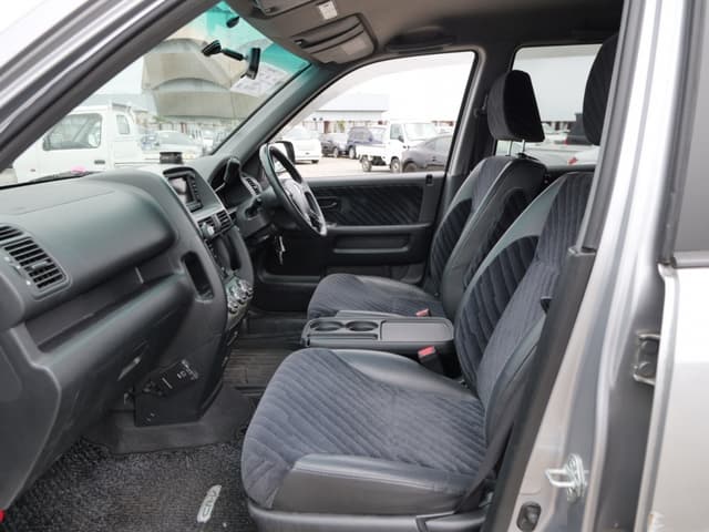 2001 Honda CR-V JDM car for sale — photo 24 of 25