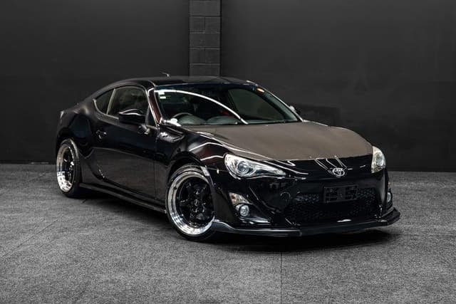 2012 Toyota 86 JDM car for sale — photo 9 of 17