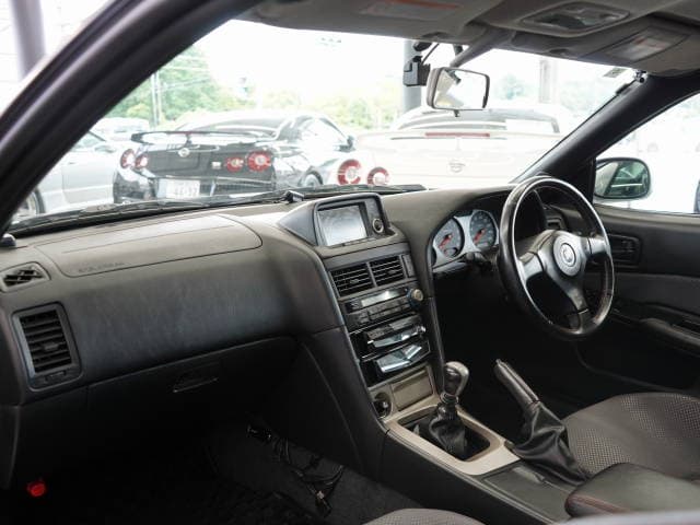 2000 Nissan Skyline JDM car for sale — photo 15 of 20