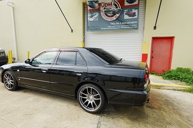 1998 Nissan Skyline JDM car for sale — photo 7 of 17