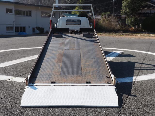 1991 Isuzu Elf JDM car for sale — photo 4 of 24