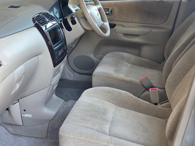 2000 Mazda Premacy JDM car for sale — photo 8 of 25