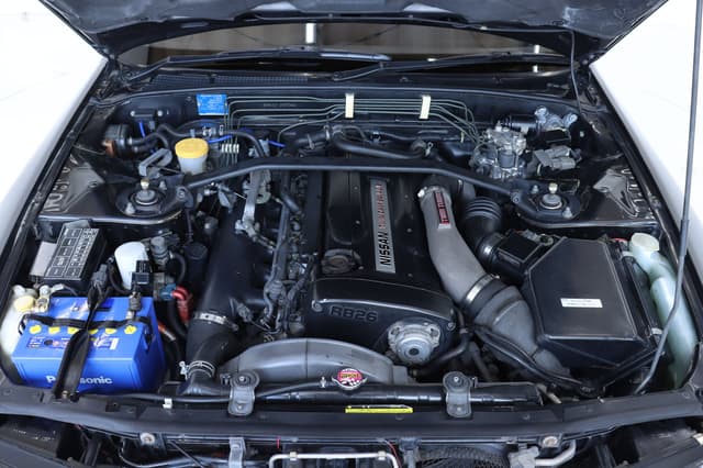 1992 Nissan Skyline JDM car for sale — photo 10 of 10