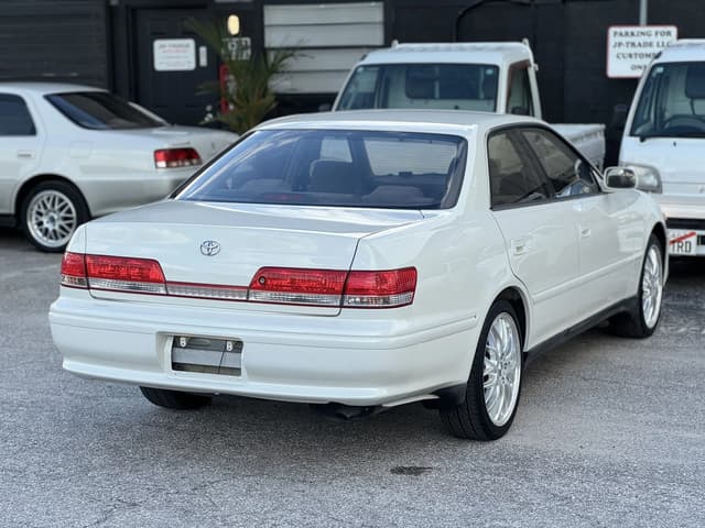 1999 Toyota Mark II JDM car for sale — photo 8 of 18