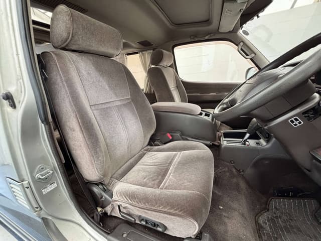 1997 Toyota HiAce JDM car for sale — photo 10 of 25