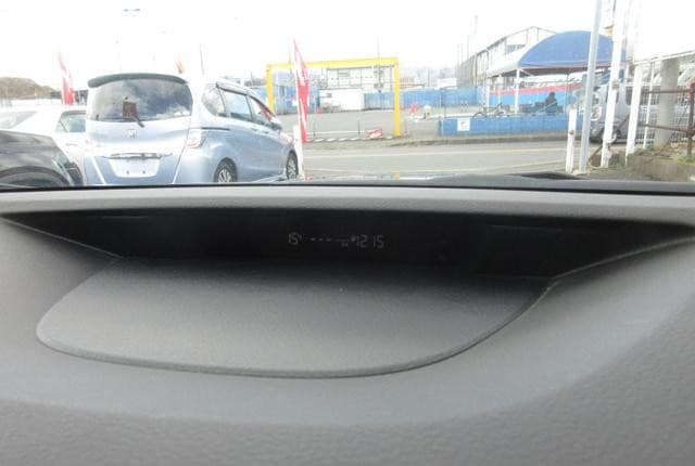 2010 Subaru Legacy JDM car for sale — photo 8 of 25