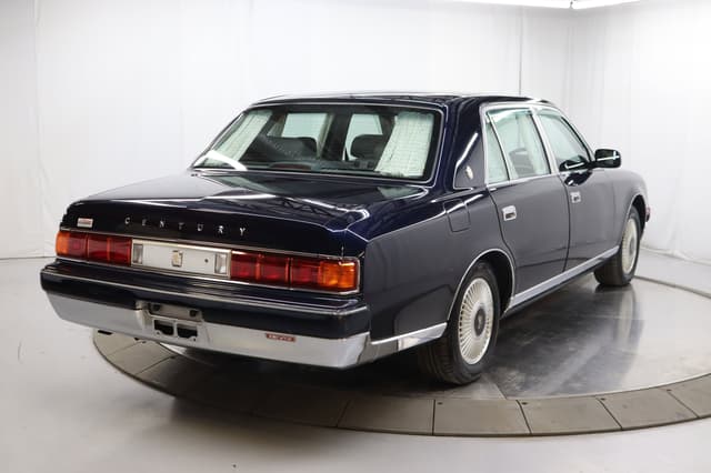 1997 Toyota Century JDM car for sale — photo 7 of 25