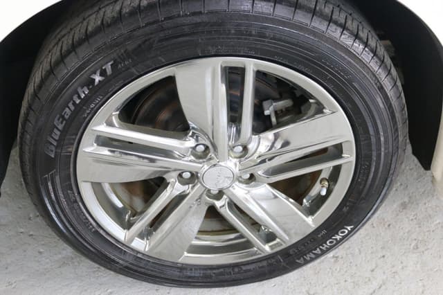 2010 Nissan Elgrand JDM car for sale — photo 10 of 25