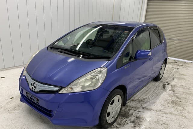 2012 Honda Fit JDM car for sale — photo 3 of 25