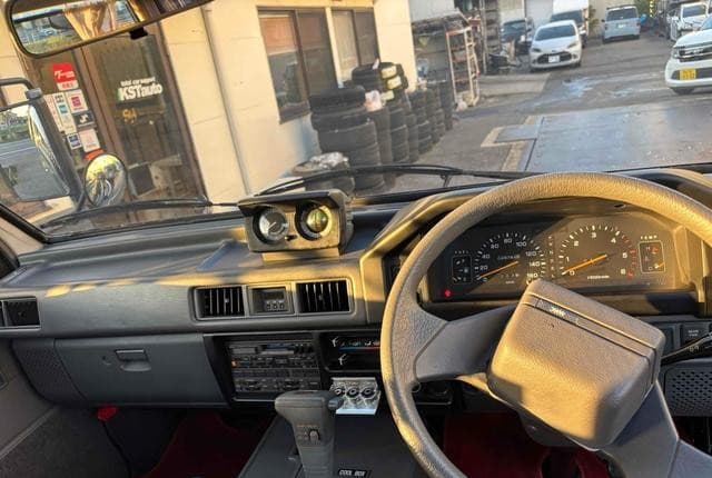 1988 Mitsubishi Delica JDM car for sale — photo 8 of 22