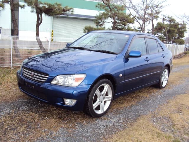 2000 Toyota Altezza JDM car for sale — photo 4 of 5