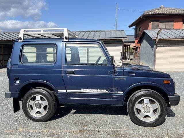 1995 Suzuki Jimny JDM car for sale — photo 12 of 20