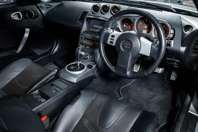 2002 Nissan Fairlady Z JDM car for sale — photo 14 of 18