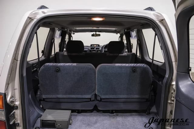 1996 Toyota Land Cruiser JDM car for sale — photo 23 of 25