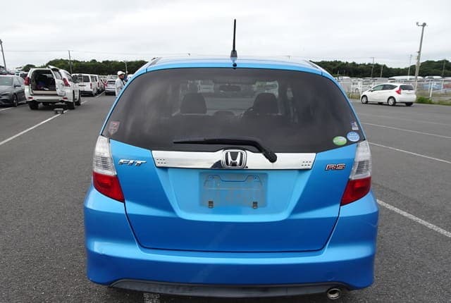 2009 Honda Fit JDM car for sale — photo 4 of 25
