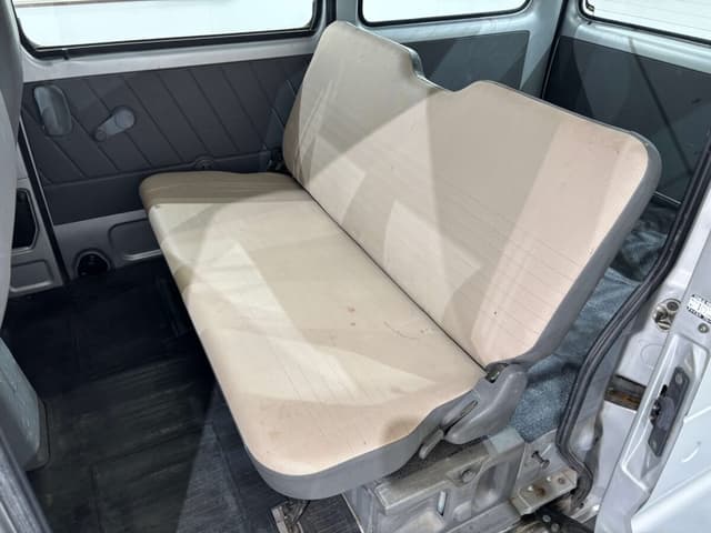 1998 Suzuki Every JDM car for sale — photo 18 of 25