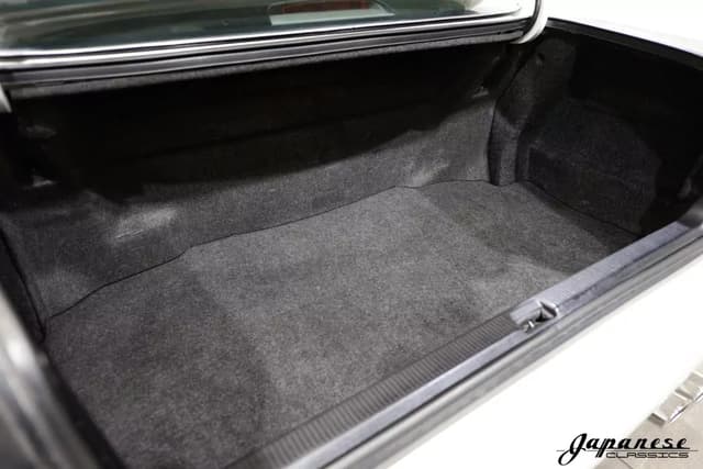 1997 Toyota Majesta JDM car for sale — photo 22 of 25