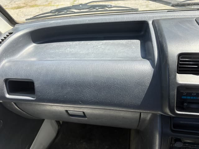 2000 Daihatsu Hijet JDM car for sale — photo 20 of 25