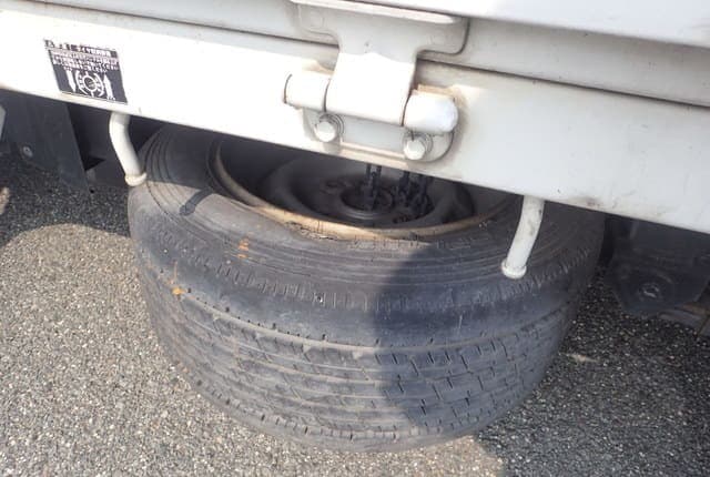 2005 Toyota Townace JDM car for sale — photo 22 of 25