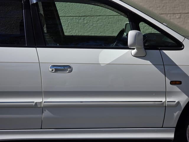 1997 Honda Odyssey JDM car for sale — photo 15 of 25