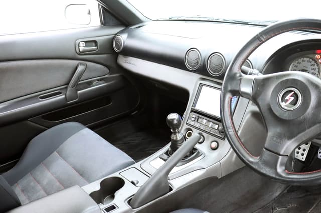 2001 Nissan Silvia JDM car for sale — photo 11 of 25